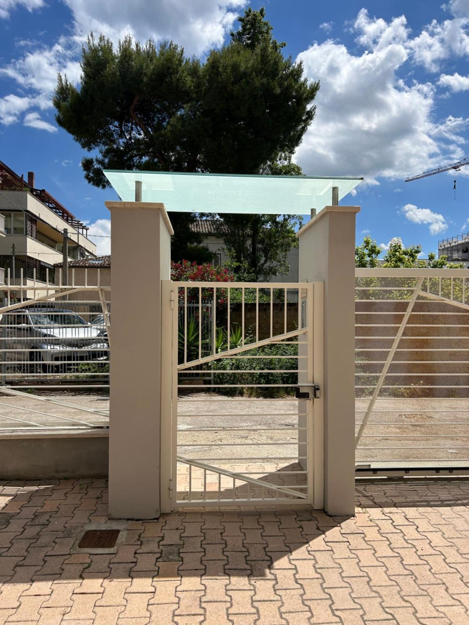 Appartamento Zona Residenziale, Due Passi Dal Mare Πεσκάρα Εξωτερικό φωτογραφία